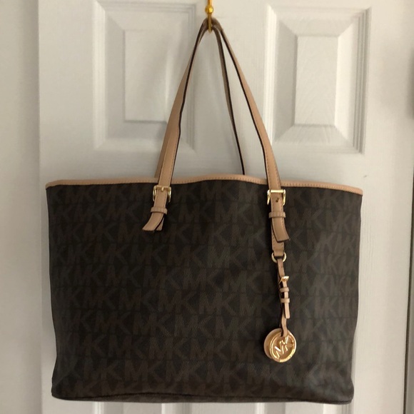 Michael Kors Handbags - Michael Kors travel large multifunctional carryall tote brown monogram leather